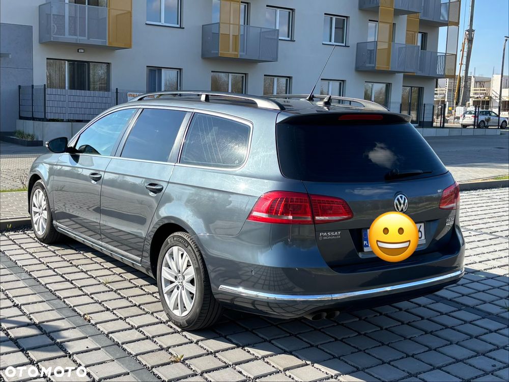 Volkswagen Passat 2.0 TDI DSG BlueMotion Technology Comfortline - 4