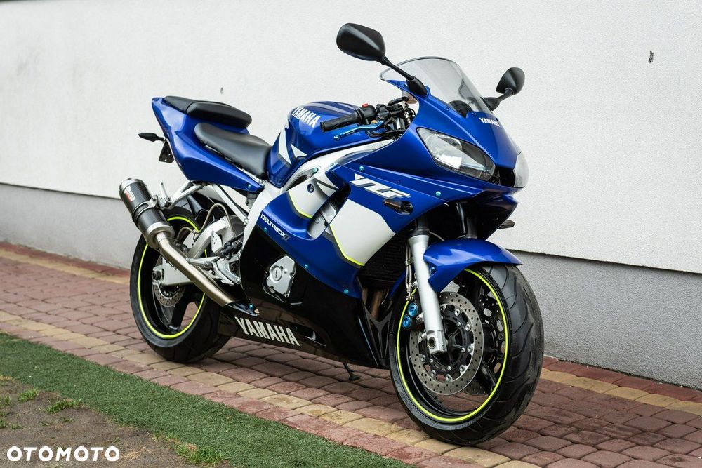 Yamaha R6 - 2