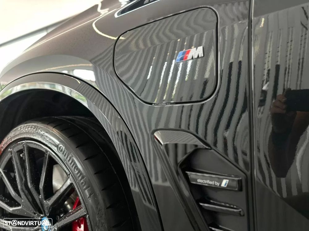BMW X5 50 e xDrive Edição Desportiva M - 13