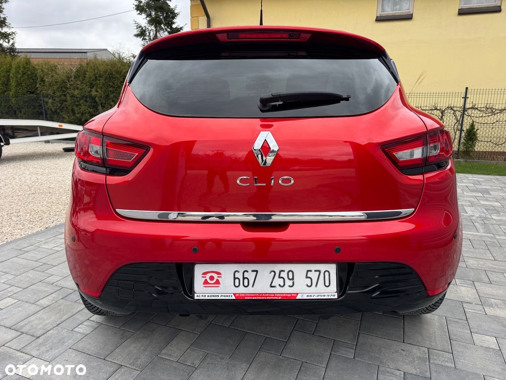 Renault Clio 1.2 16V 75 LIMITED - 6