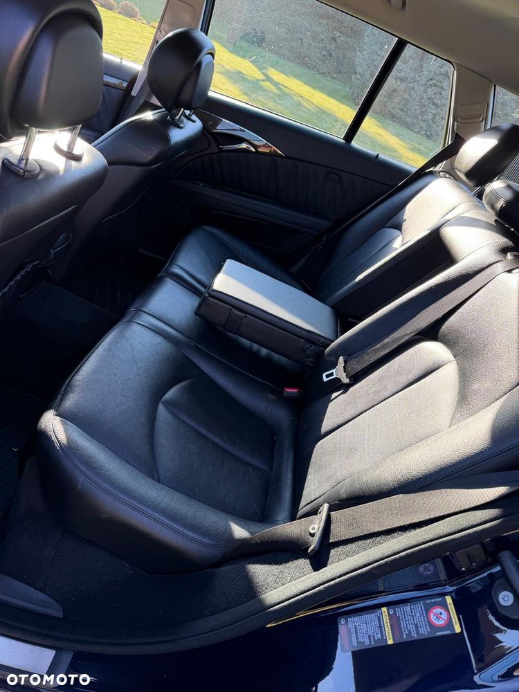 Mercedes-Benz Klasa E 320 CDI Avantgarde Sport Edition - 12