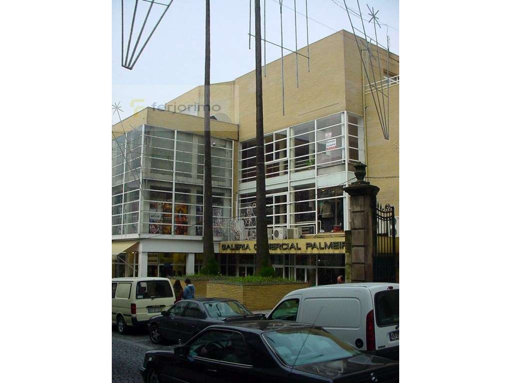 Loja - VENDA OU ARRENDAMENTO 

Centro Comercial Palmeiras

Exce... - Grande imagem: 2/4