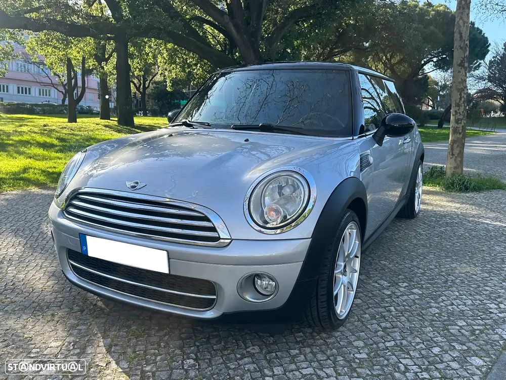 MINI 3 Portas Cooper D - 3
