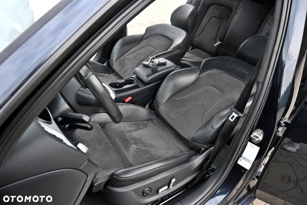 Audi A4 Avant 2.0 TDI DPF clean diesel quattro S line Sportpaket - 27