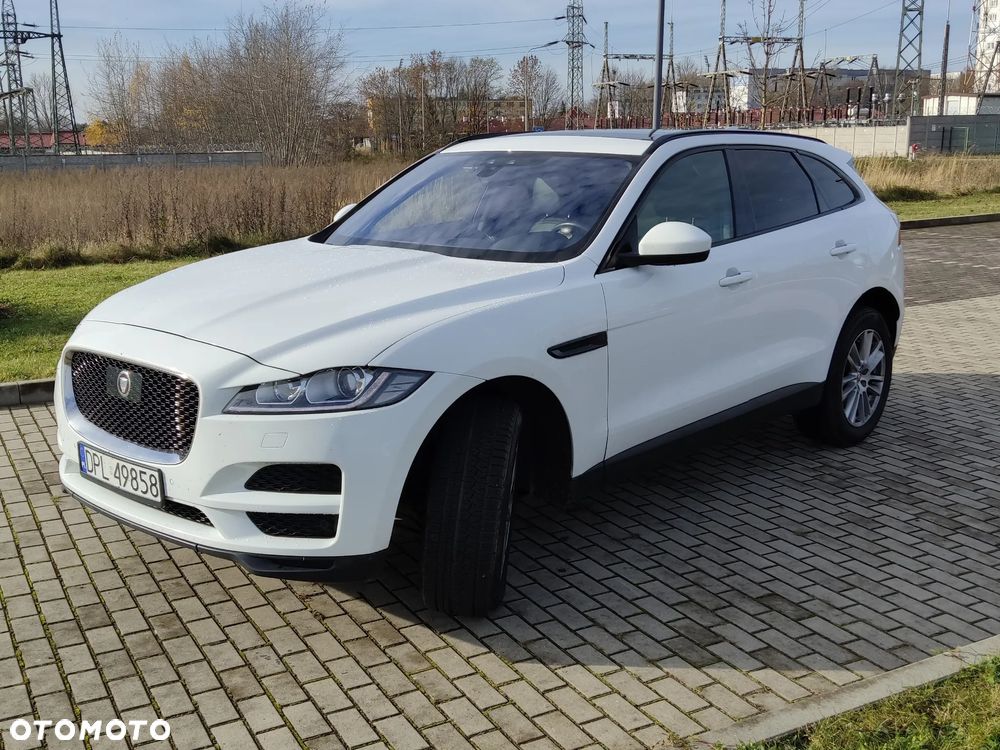 Jaguar F-Pace 2.0 i4P AWD R-Sport - 2