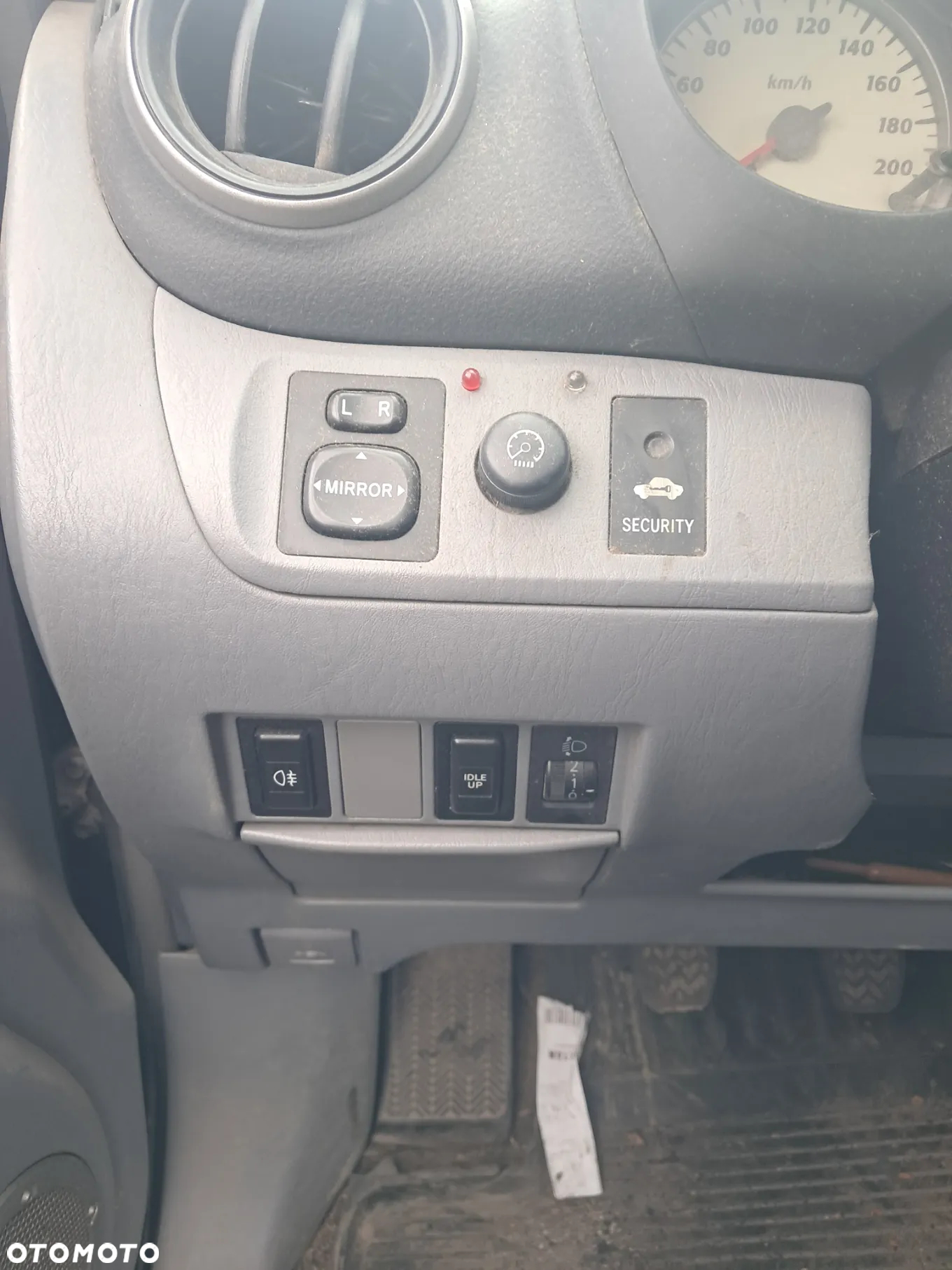TOYOTA RAV 4 II 2002 2.0 D4D : ICD-FTV KL 202 - 9