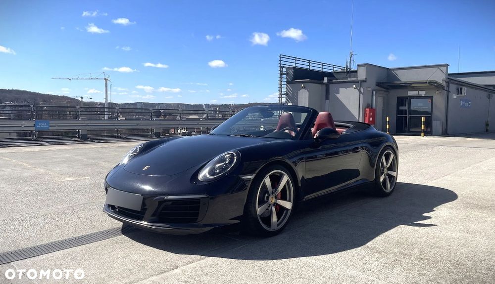 Porsche Carrera GT - 1