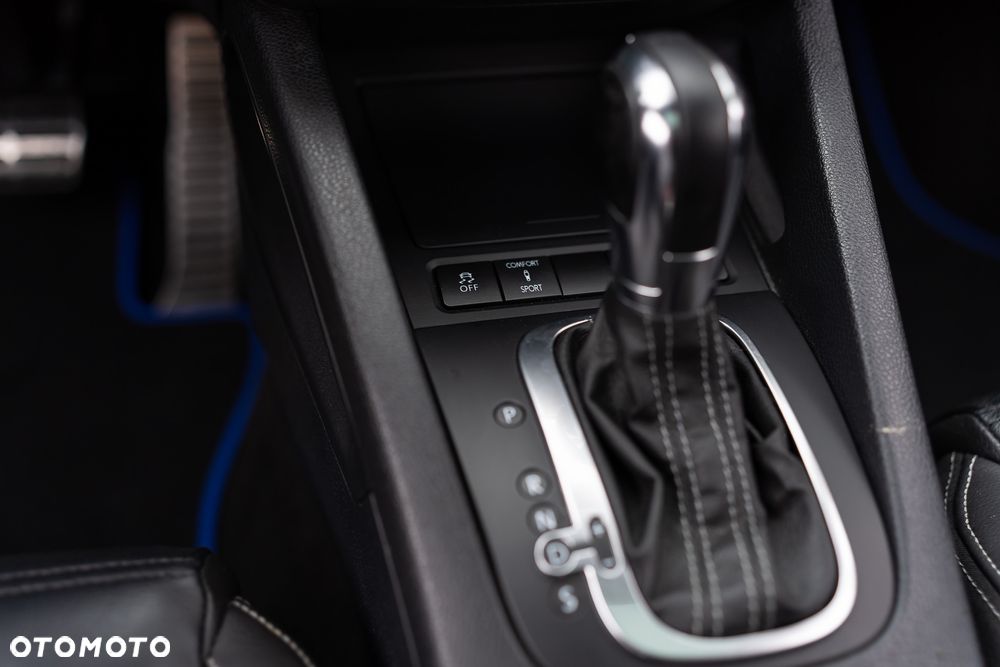 Volkswagen Scirocco DSG R - 26