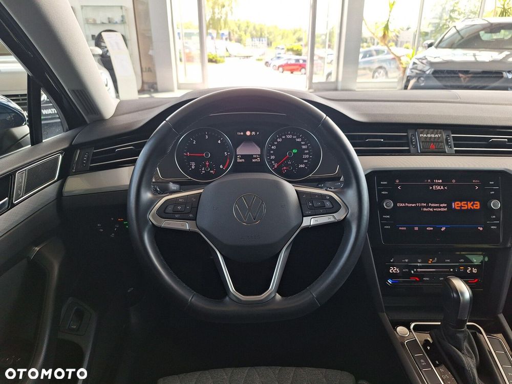 Volkswagen Passat Variant 2.0 TDI EVO Business DSG - 17