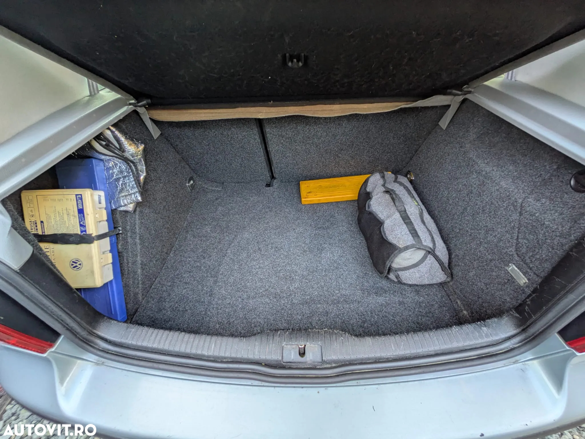 Volkswagen Golf 1.4 - 2