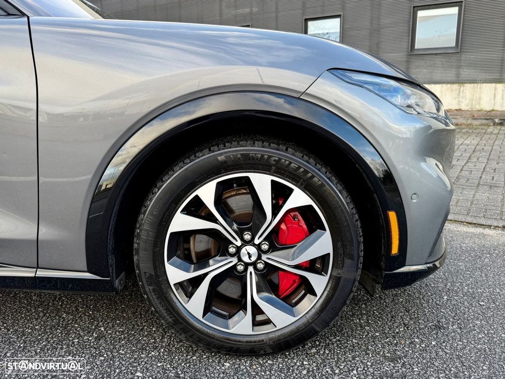 Ford Mustang Mach-E AWD PREMIUM - 8