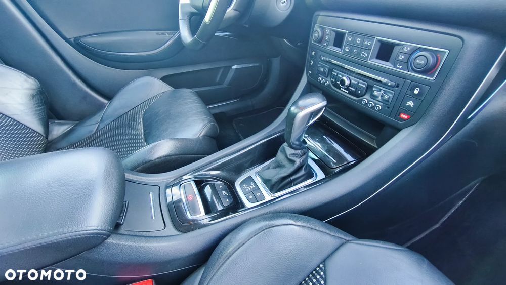 Citroën C5 3.0 HDi V6 Exclusive - 15