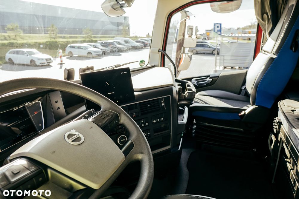 Volvo FH - 28