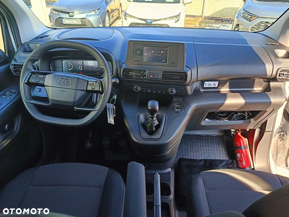 Toyota Proace City - 12