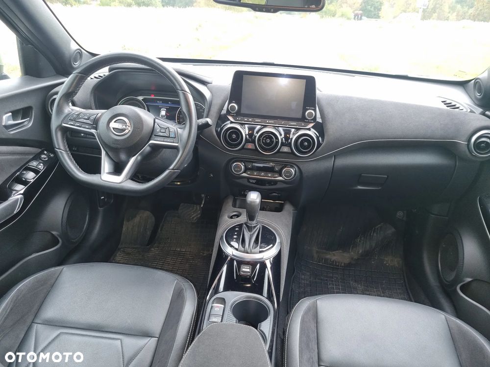 Nissan Juke 1.6 Hybrid 4AMT N-Connecta - 11