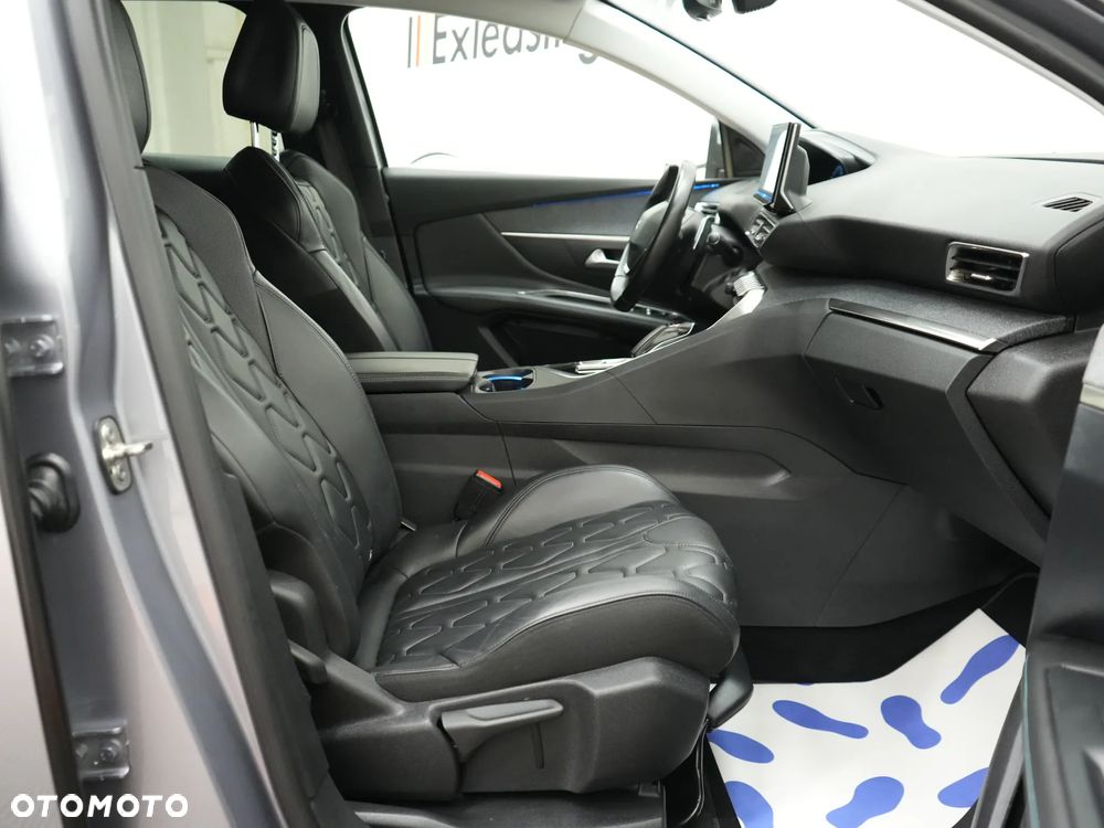 Peugeot 3008 1.6 PureTech Hybrid PHEV Allure Pack S&S EAT8 - 35