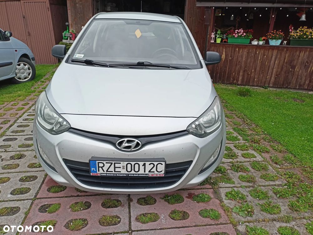Hyundai i20 - 11