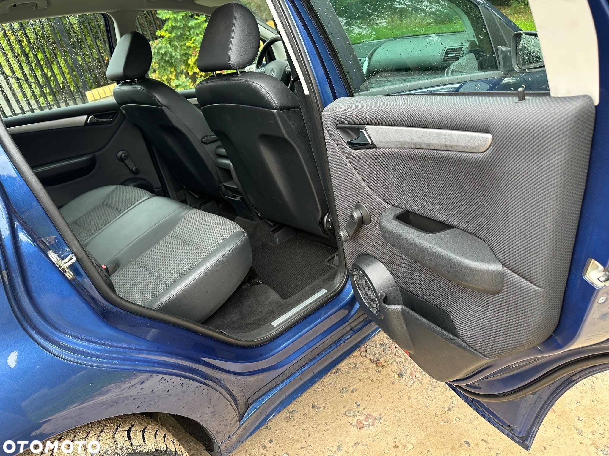 Mercedes-Benz Klasa A 180 BlueEFFICIENCY Avantgarde - 20