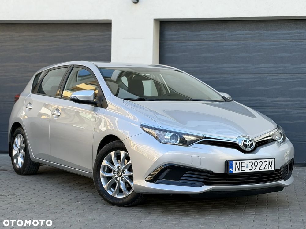 Toyota Auris - 28