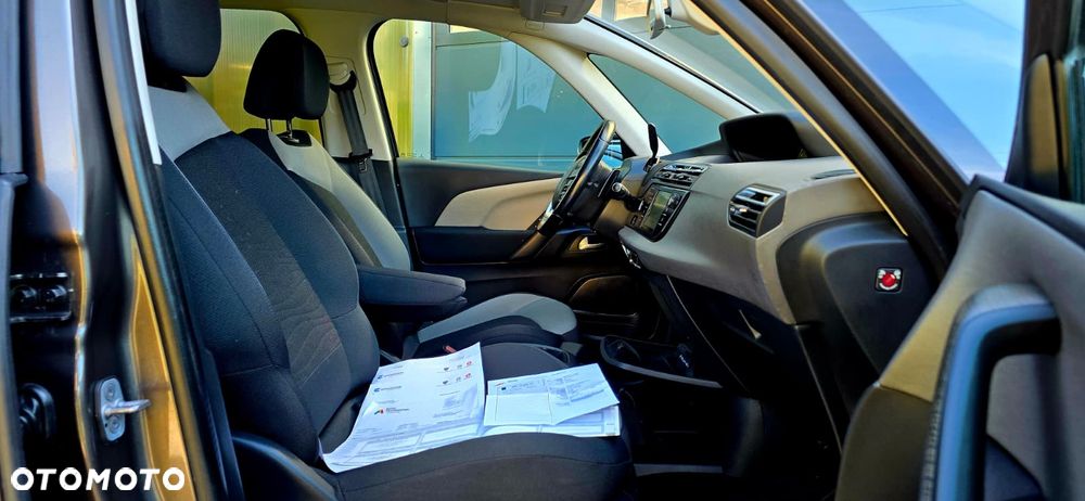 Citroën C4 Grand Picasso BlueHDi 120 EAT6 Exclusive - 22