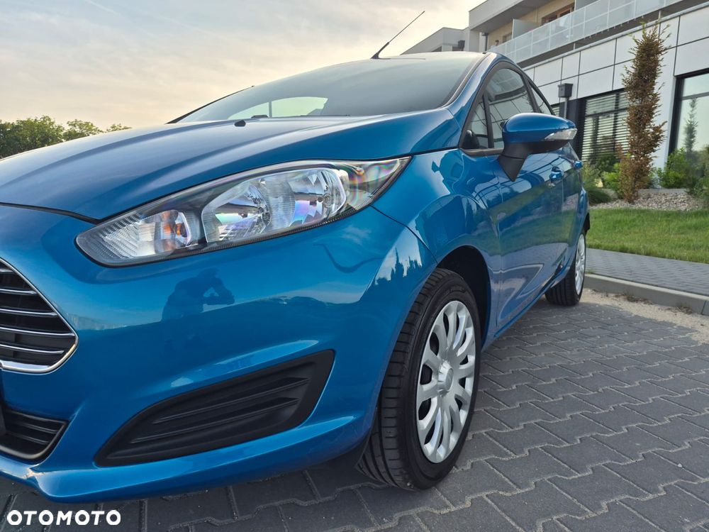 Ford Fiesta 1.25 Ambiente EU5 - 8