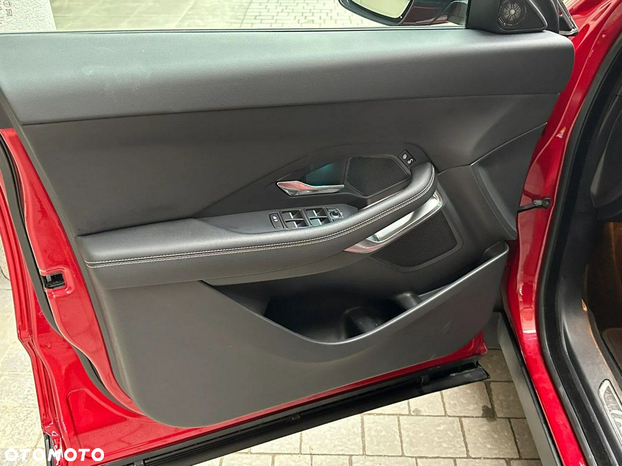 Jaguar E-Pace - 9