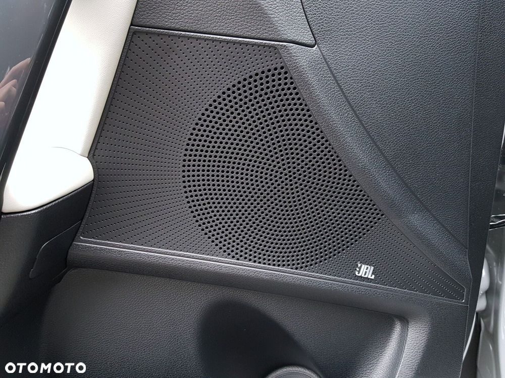 Kia XCeed 1.6 T-GDI Business Line DCT - 17