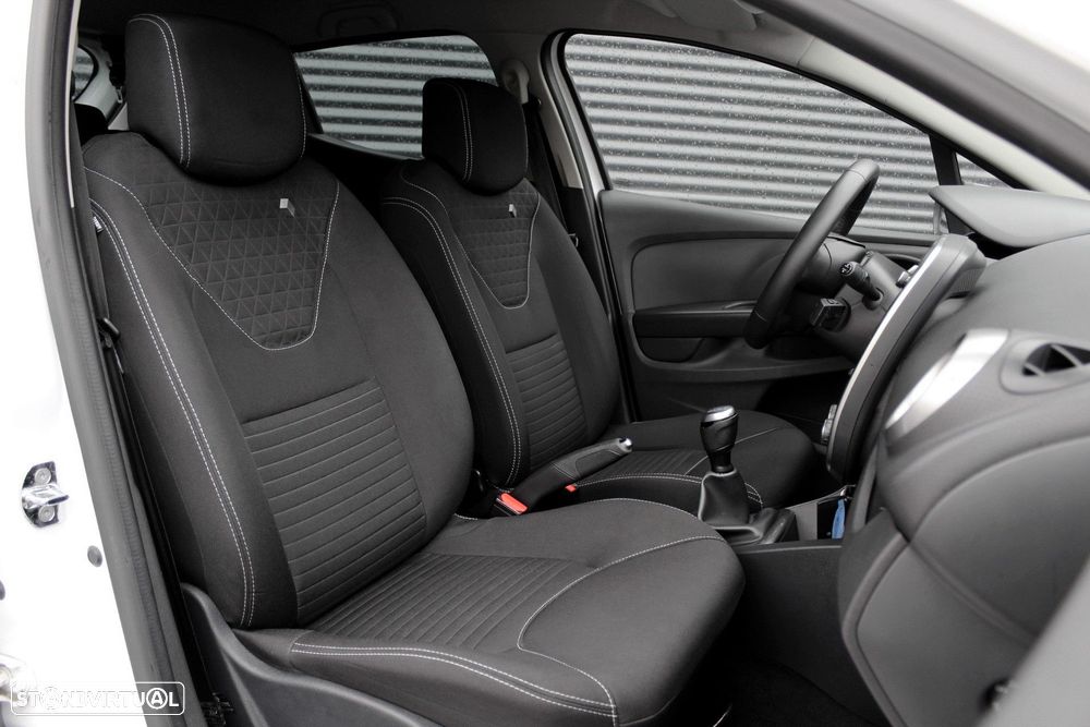 Renault Clio 0.9 TCe Limited - 27