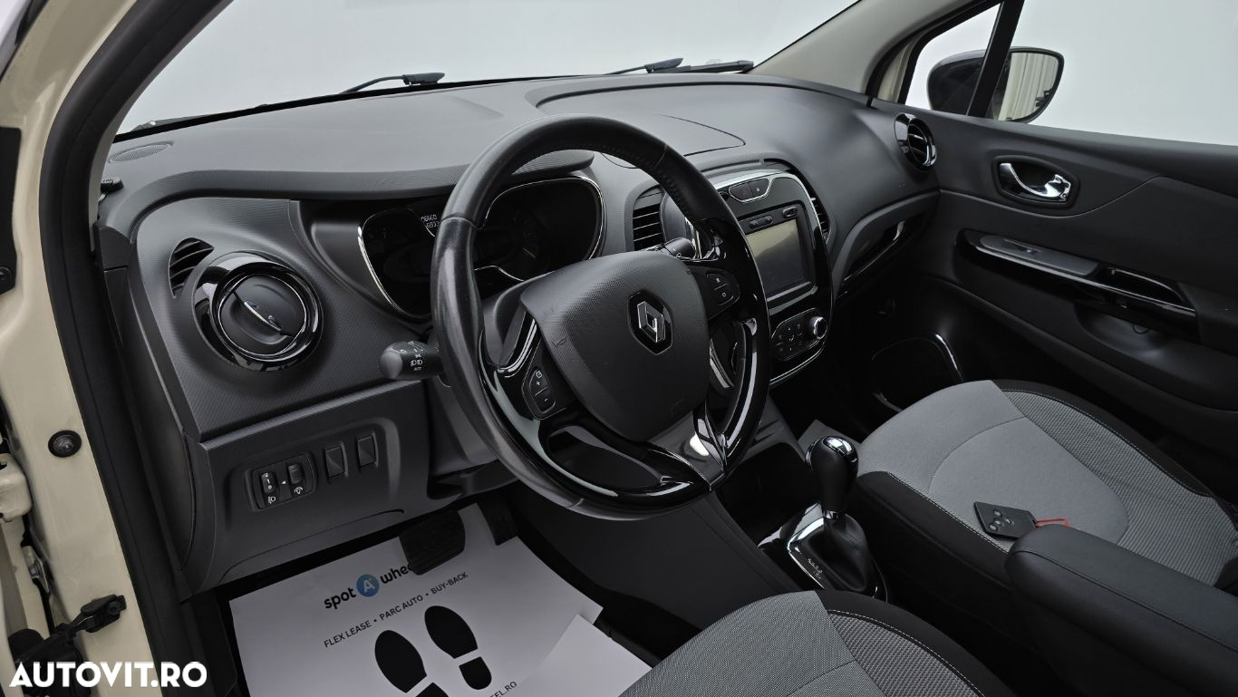 Renault Captur - 13