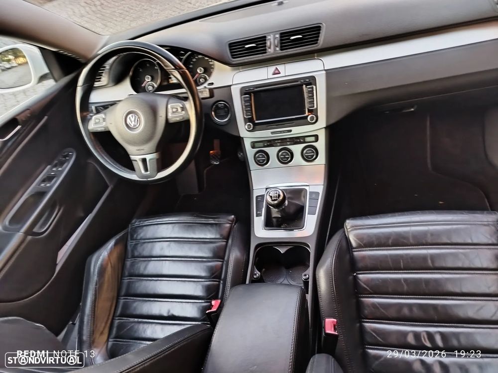 VW Passat 2.0 TDI Sportline R-Line - 12