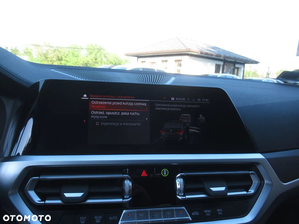 BMW Seria 3 320i Luxury Line - 19