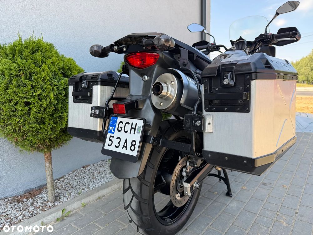 Suzuki DL - 23