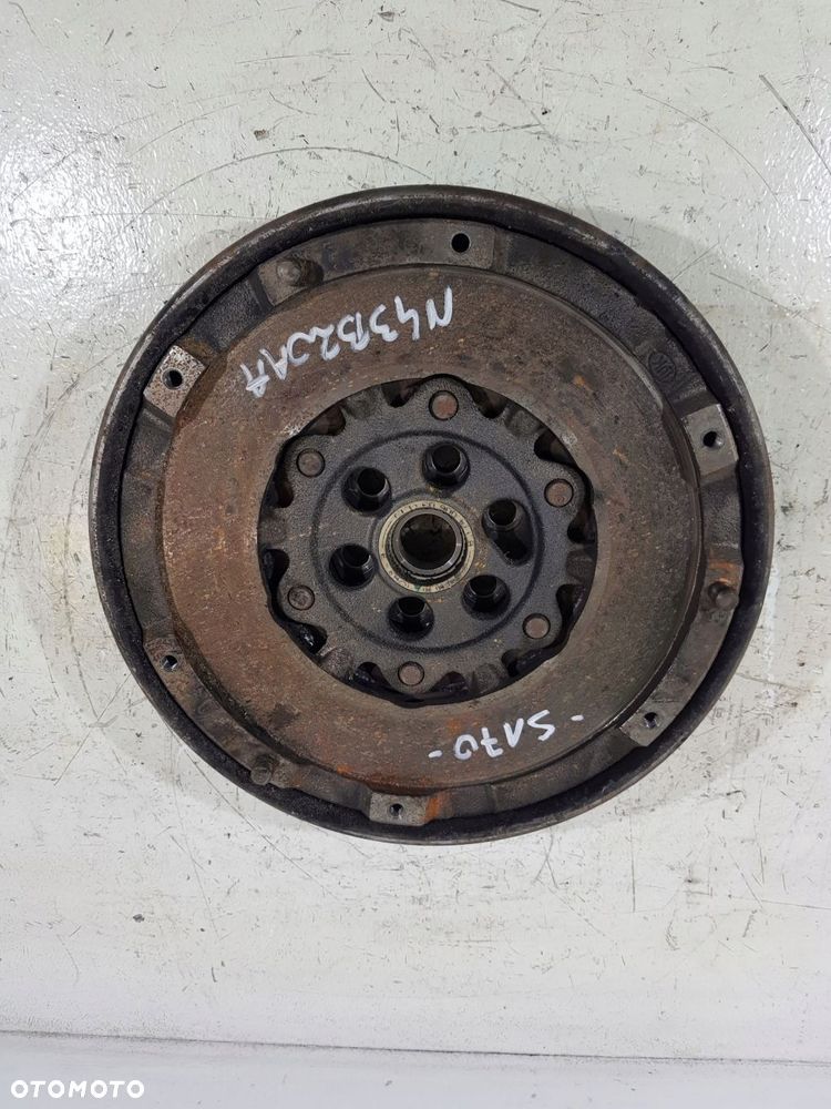 koło dwumasowe 7560876 bmw e90 e91 e87 e81 2.0b n43b20aa - 2
