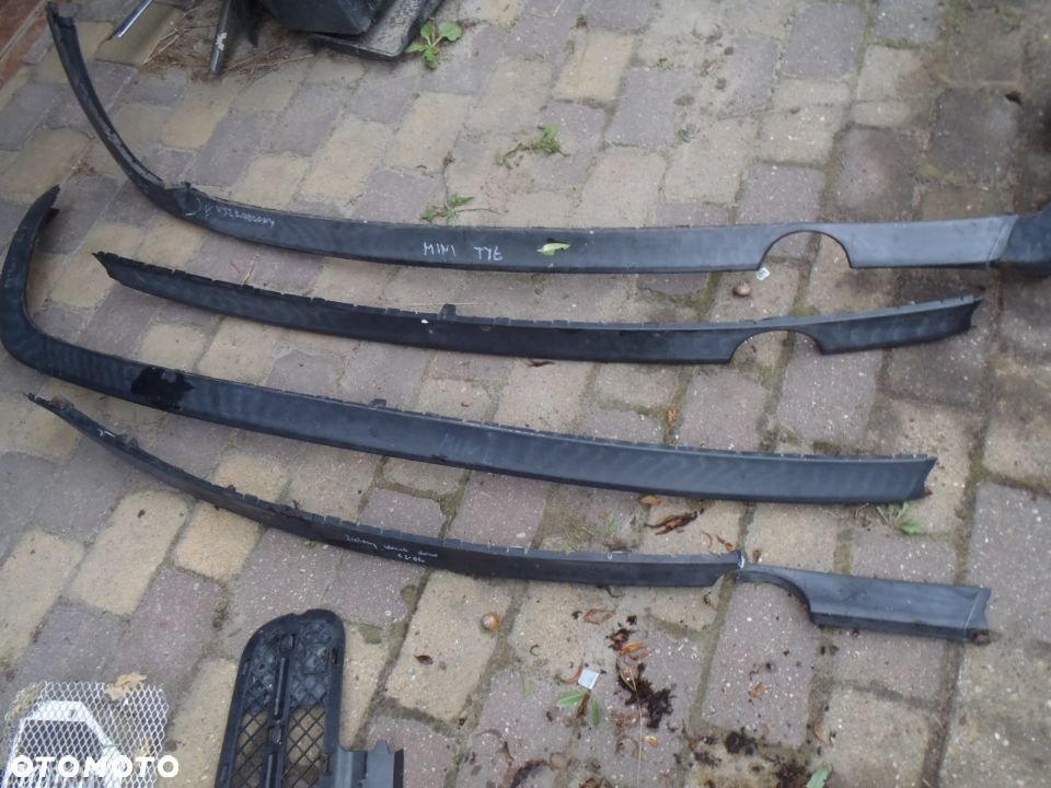 listwa nakładka zderzaka błotnika ramka kierunkowskaz kierunek z błotnika mini cooper r50 r51 r52 r53 posiadam wszystkie części - 3