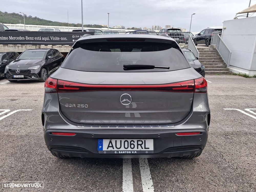 Mercedes-Benz EQA 250 AMG Line - 6