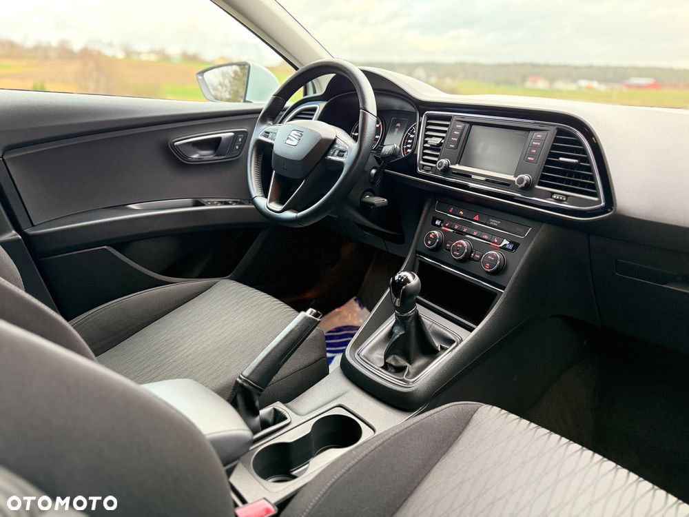 Seat Leon 2.0 TDI DPF Style - 17