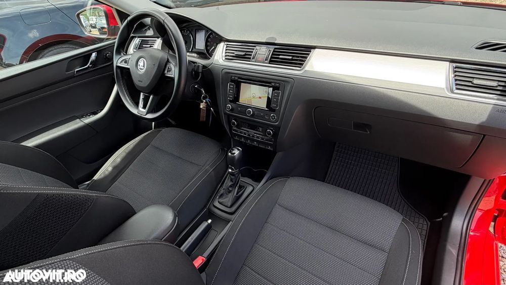 Skoda RAPID 1.6 TDI DSG Edition - 13