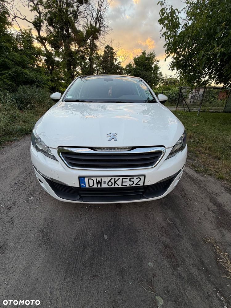 Peugeot 308 1.6 BlueHDi Allure S&S - 2