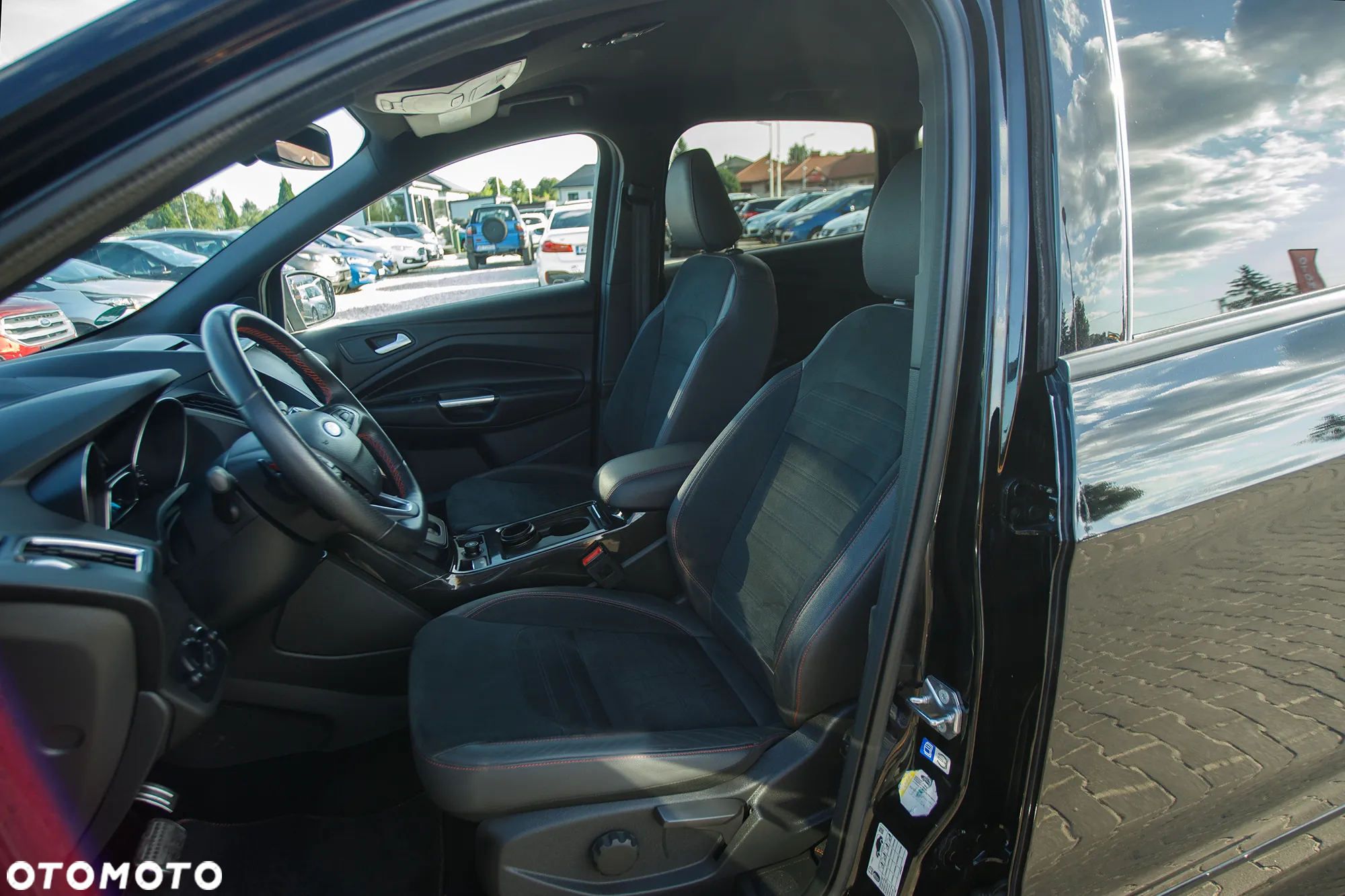 Ford Kuga 1.5 EcoBoost 4x4 ST-Line - 16