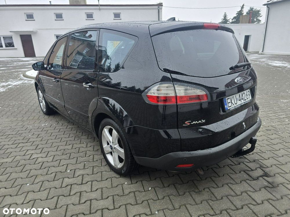 Ford S-Max - 10