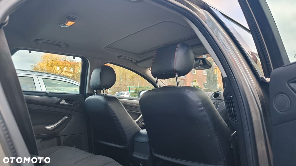 Ford Mondeo 2.0 TDCi Titanium S - 21
