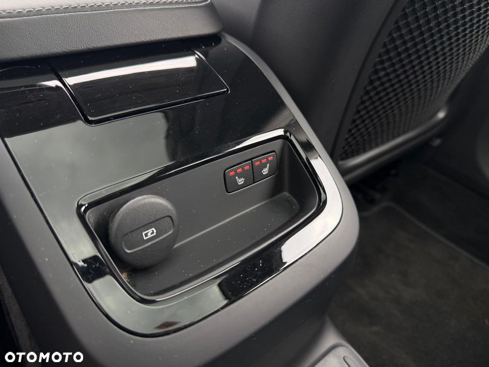 Volvo V90 T6 Recharge AWD Geartronic Inscription - 27