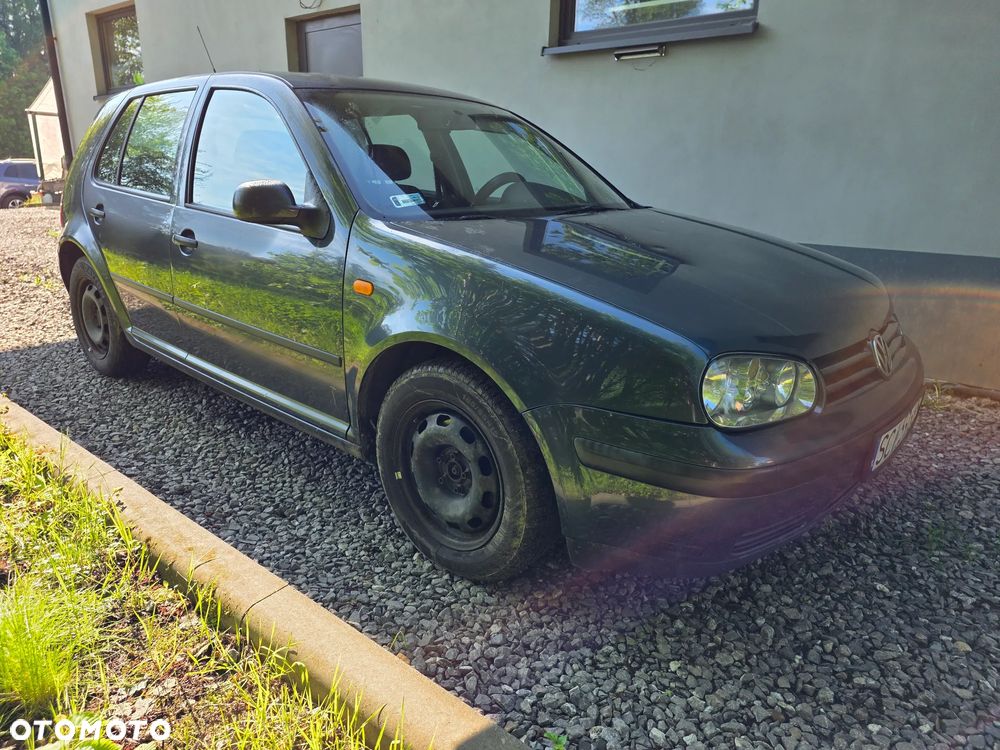 Volkswagen Golf 1.9 TDI Basis - 2