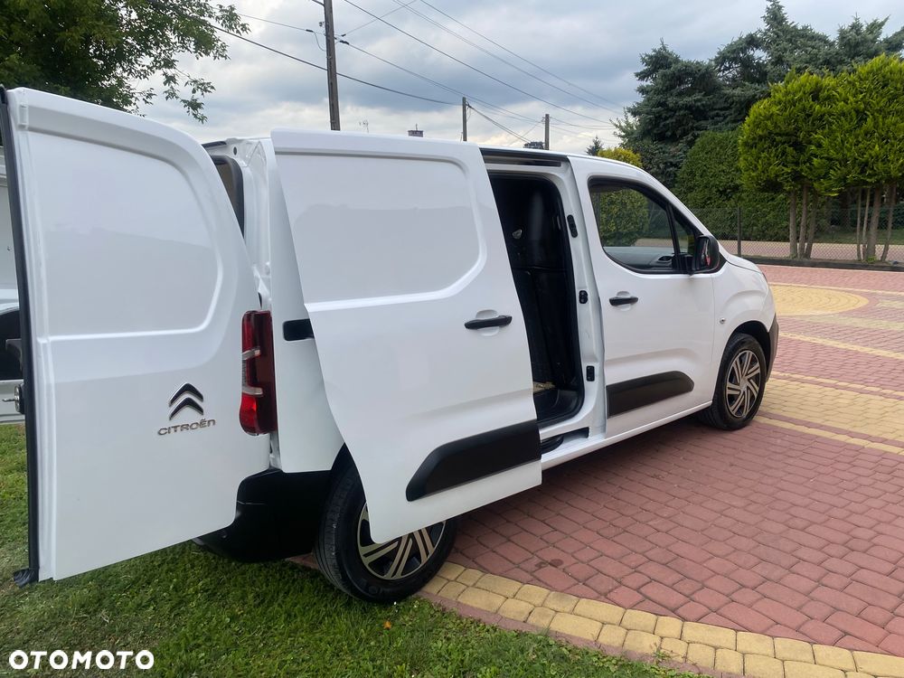 Peugeot PARTNER 1.6HDI 3-osobowy zakupiony w salonie w Rzeszowie - 11