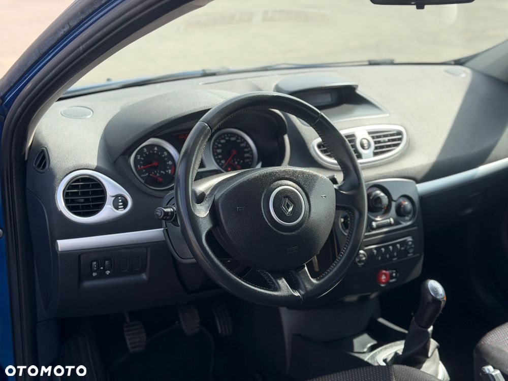 Renault Clio 1.2 16V 75 Dynamique - 7