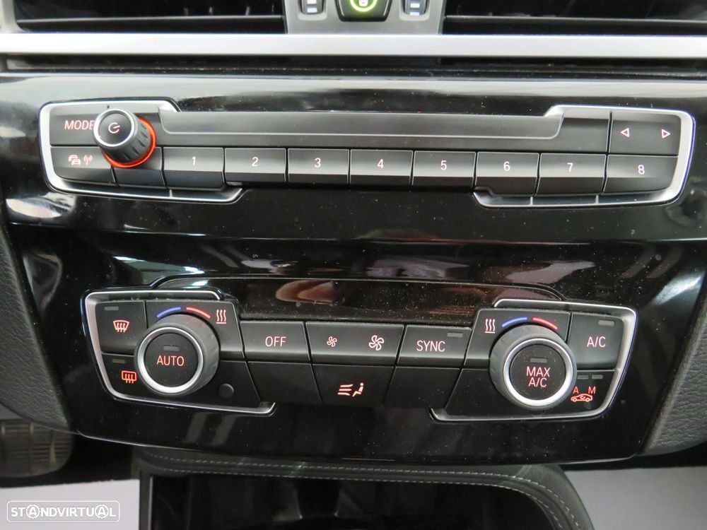 BMW X1 16 d sDrive xLine Auto - 41
