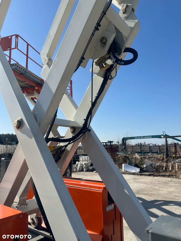 Snorkel S2255RT Podnośnik nożycowy 4x4 Diesel 50 mth 420KG Platforma Genie Skyjack - 13