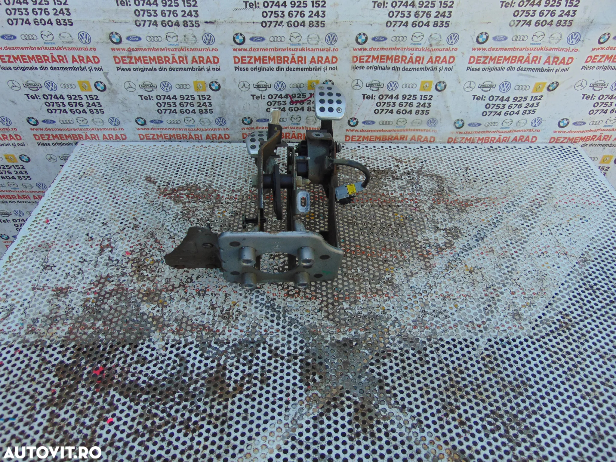 Pedalier Peugeot 307 307cc cabrio pedala frana ambreiaj - 4