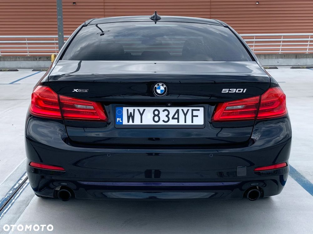 BMW Seria 5 530i xDrive Sport Line - 6