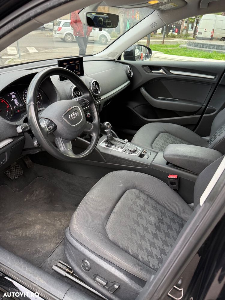 Audi A3 ack 2.0 TDI Stronic Attraction - 7